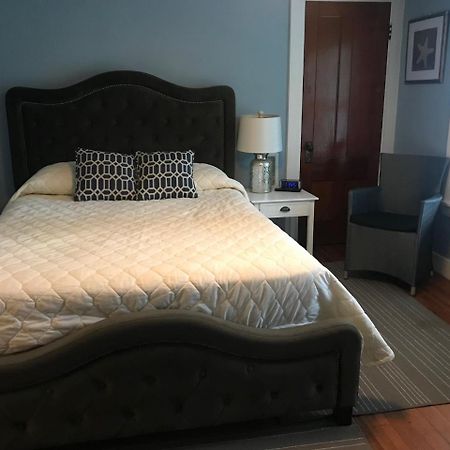 Sebago Lake Lodge & Cottages North Windham Екстериор снимка