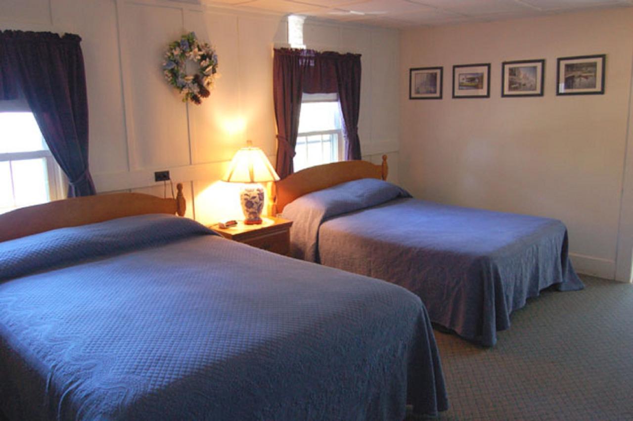 Sebago Lake Lodge & Cottages North Windham Екстериор снимка