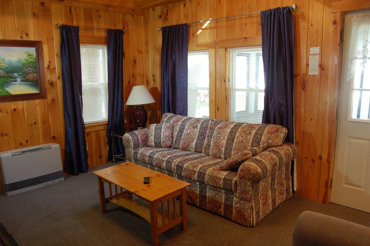 Sebago Lake Lodge & Cottages North Windham Екстериор снимка