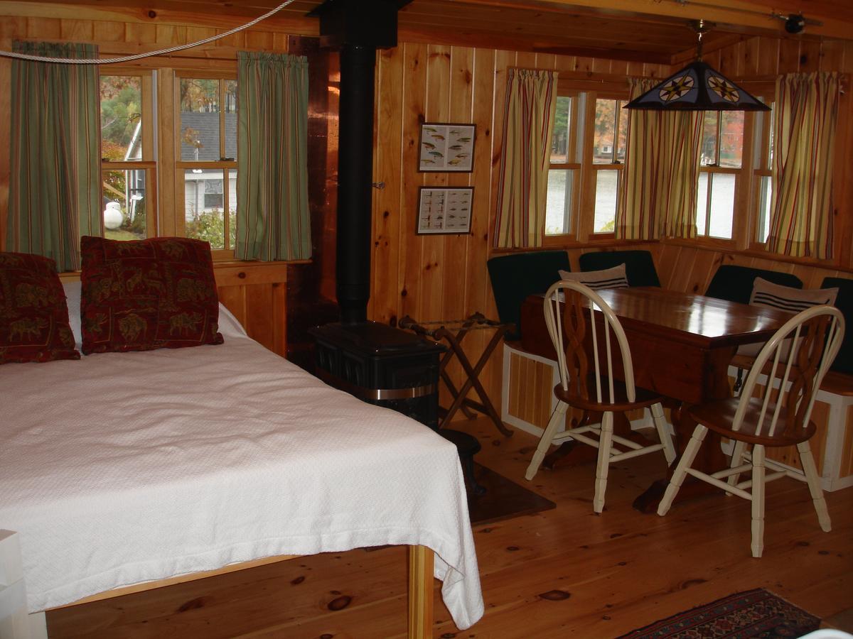 Sebago Lake Lodge & Cottages North Windham Екстериор снимка