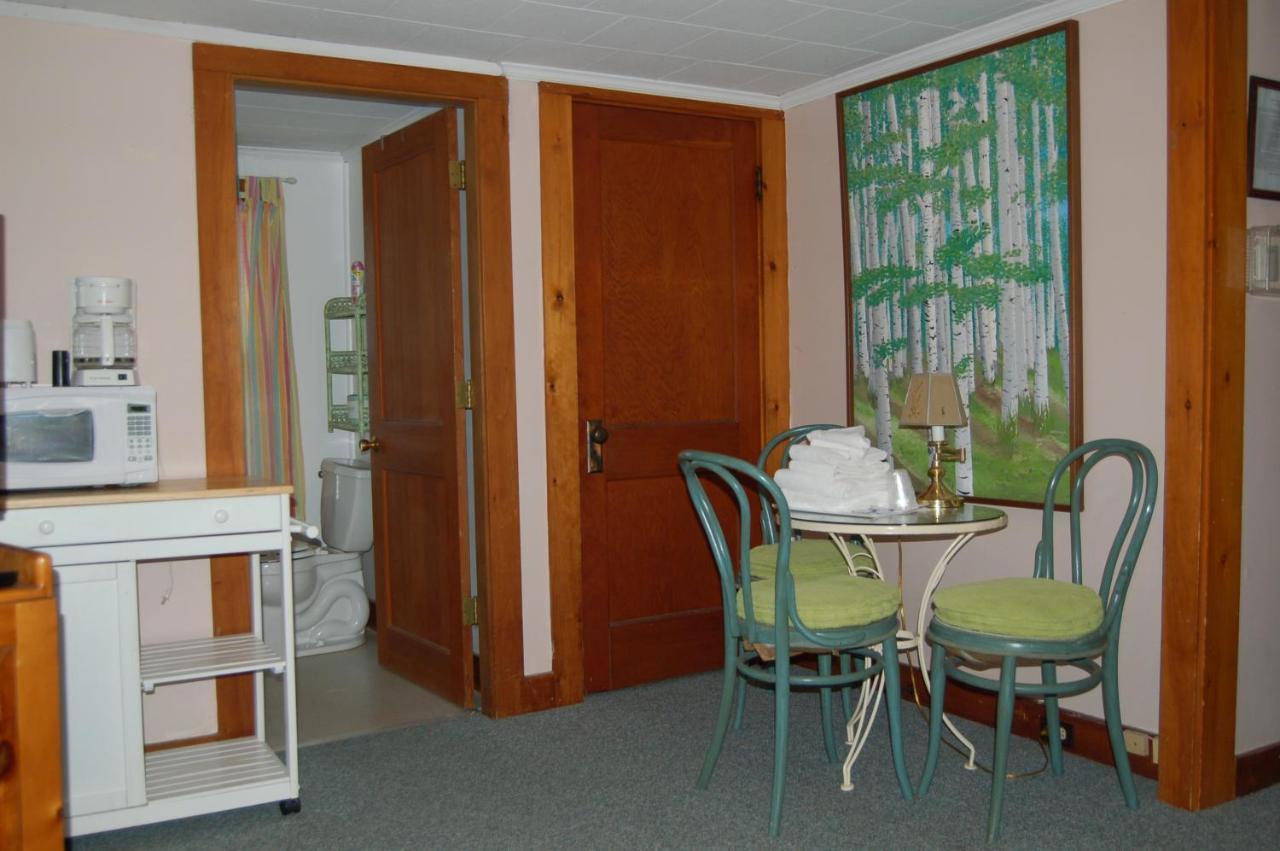 Sebago Lake Lodge & Cottages North Windham Екстериор снимка